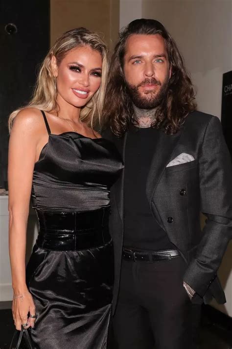 pete wicks and chloe sims|pete wicks partner.